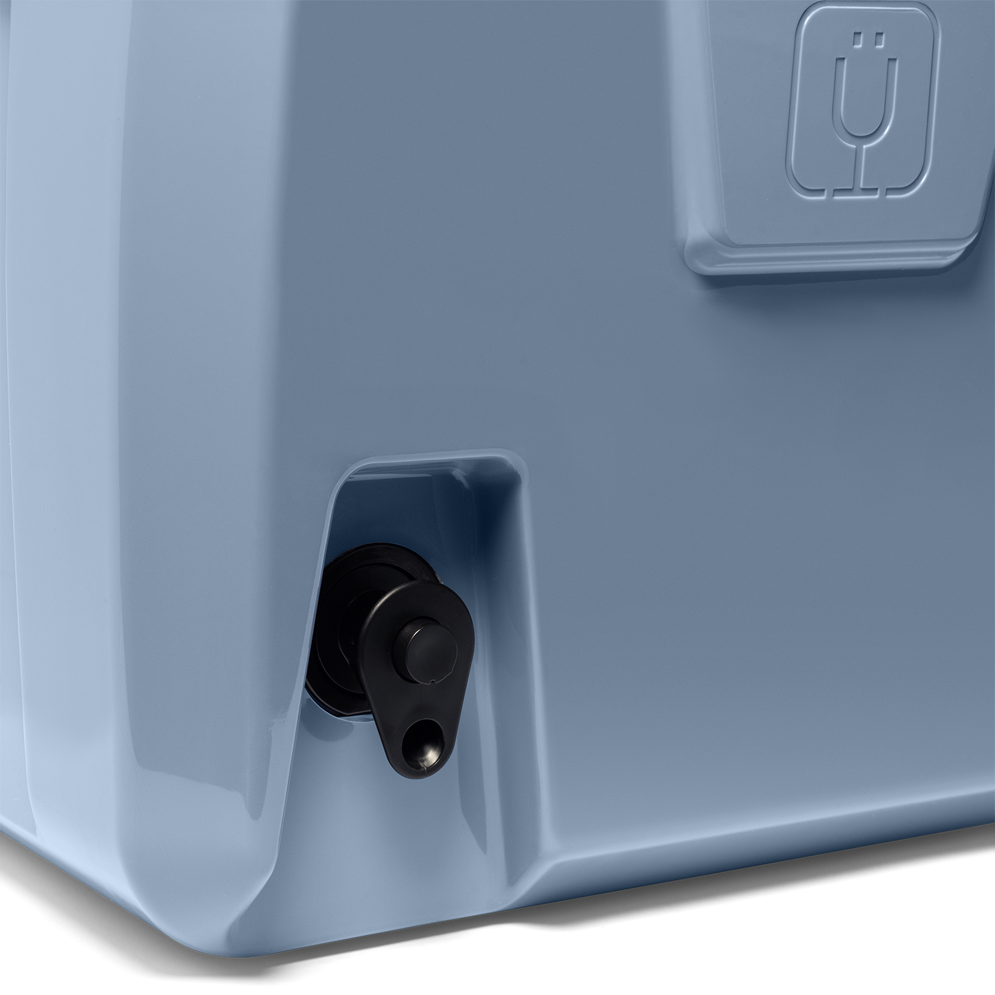 brutank-20qt-f2 BruTank-20-Denim-Tap.png